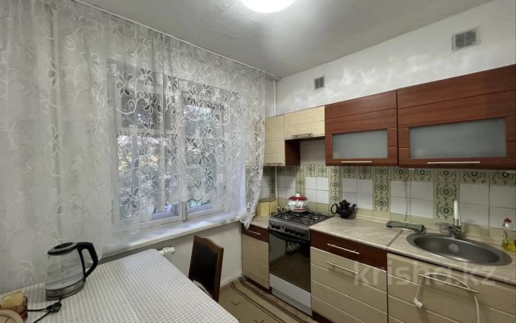 3-комнатная квартира · 52 м² · 2/4 этаж, Mkr Zhetisy 29 — Школа # 10 за 14.3 млн ₸ в Талдыкоргане, мкр Жетысу — фото 6