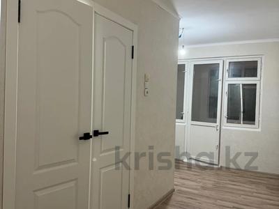 2-бөлмелі пәтер, 58 м², 1/5 қабат, 17 мкр 3А — Щаяхметова, бағасы: 18 млн 〒 в Шымкенте