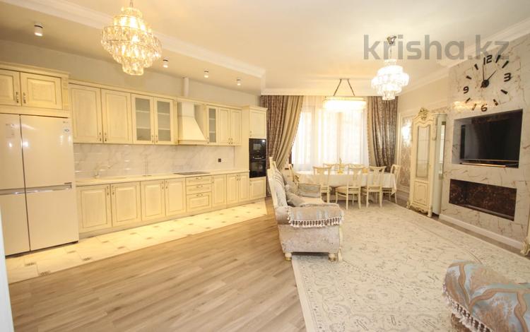 4-комнатная квартира · 150 м² · 6 этаж, Мкр. Мирас 157 за 800 000 ₸ в Алматы, Бостандыкский р-н — фото 2