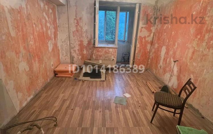 2-бөлмелі пәтер · 44 м² · 4/5 қабат, Айнабұлақ-3 ш/а. 156а, бағасы: 25 млн ₸ в Алматы, Жетысуский р-н — фото 2