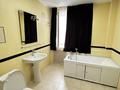 2-бөлмелі пәтер · 70 м² · 3/9 қабат, Самал-2 ш/а. 20, бағасы: 67 млн ₸ в Алматы, Медеуский р-н — фото 9