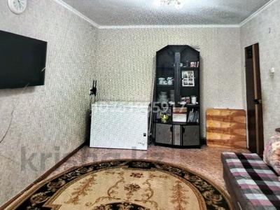 Пәтерлер в Актюбинской обл.: 1-бөлмелі пәтер · 30 м² · 1/5 қабат, мкр 8, Қаныш Сәтпаев — Турецкий Лицей, бағасы: 7.5 млн 〒 1-бөлмелі пәтер · 30 м² · 1/5 қабат, мкр 8, Қаныш Сәтпаев — Турецкий Лицей, бағасы: 7.5 млн 〒 в Актобе