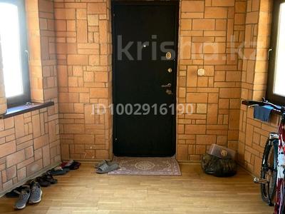 Отдельный дом · 4 комнаты · 200 м² · 13 сот., пгт Балыкши, Акботина 8 — Стадиона,недалеко от реки, рядом дом культуры Жастар за 38 млн 〒 в Атырау