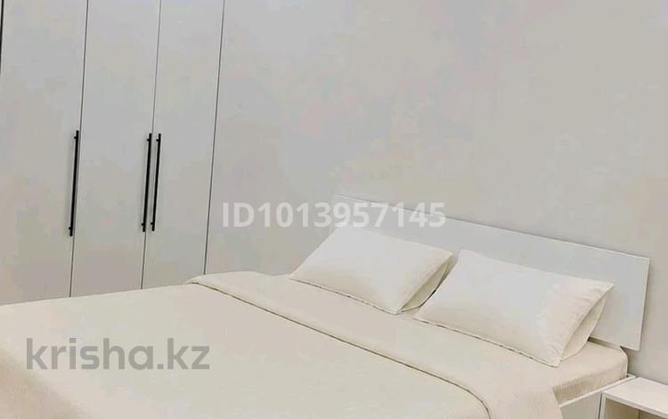 2-комнатная квартира · 65 м² · 2/20 этаж, Серкебаева за 300 000 ₸ в Алматы, Бостандыкский р-н — фото 2