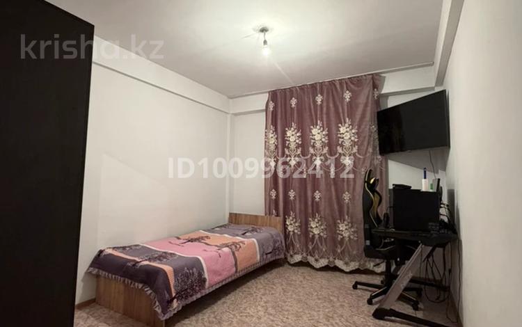 2-комнатная квартира · 53.7 м² · 6/9 этаж, Площадь Мелькомбинат 1г — АУЭЗОВСКИЙ РОВД за 20 млн ₸ в Семее — фото 2