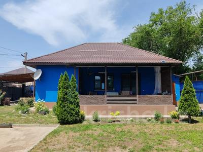 Отдельный дом · 4 комнаты · 120 м² · 6 сот., Ул.Асан кайгы 20 за 66 млн 〒 в Туздыбастау (Калинино)