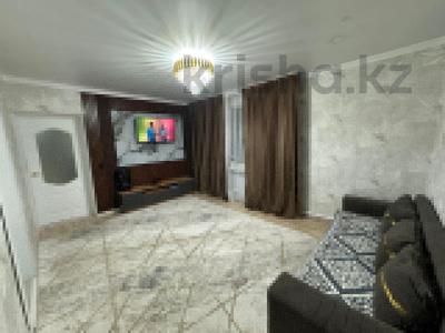 Отдельный дом · 4 комнаты · 90 м² · 9 сот., проспект абая 49 за 14.5 млн 〒 в Шахтинске