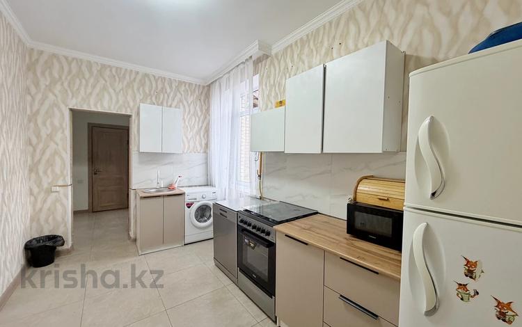 Жеке үй · 7 бөлме · 350 м² · 10 жүзд., Байконур, бағасы: 900 000 ₸ в Астане, Алматы р-н — фото 3