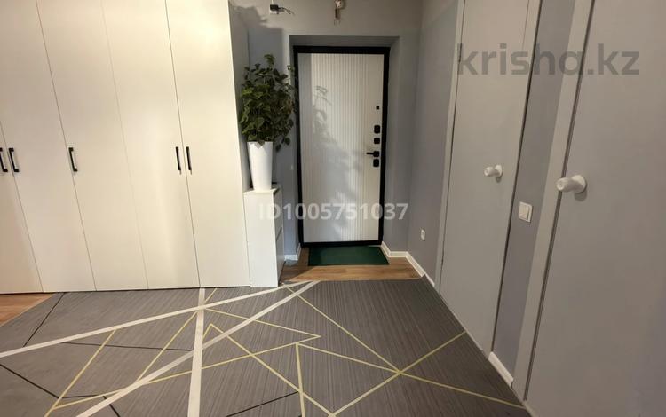 1-комнатная квартира · 48.1 м² · 1/9 этаж, мкр. Алтын орда 10б за 19 млн ₸ в Актобе — фото 11