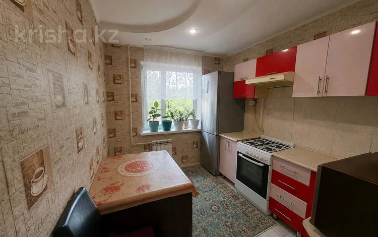 3-комнатная квартира · 69.7 м² · 2/9 этаж, Металлургов — район Школы #2 за 17.5 млн ₸ в Темиртау — фото 2