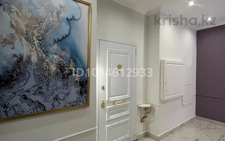 2-комнатная квартира · 80 м² · 5/7 этаж, ​Мангилик Ел 40 за 400 000 ₸ в Астане, Есильский р-н — фото 8