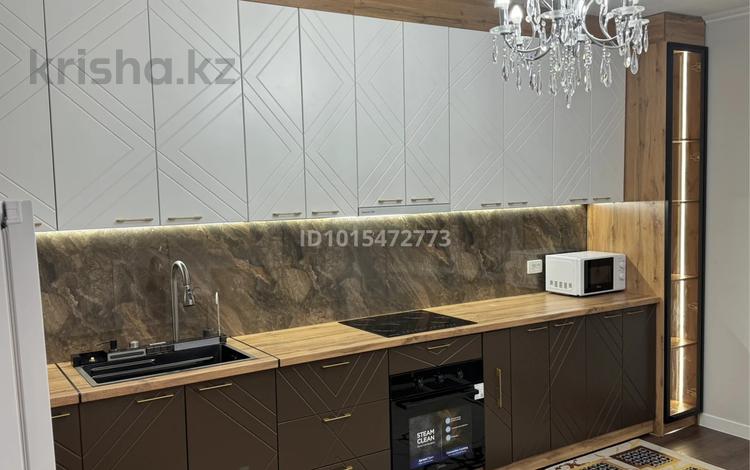 2-комнатная квартира · 64 м² · 10/12 этаж, мкр Гажайып 5/3 — Монке би за 350 000 ₸ в Алматы, Алатауский р-н — фото 2