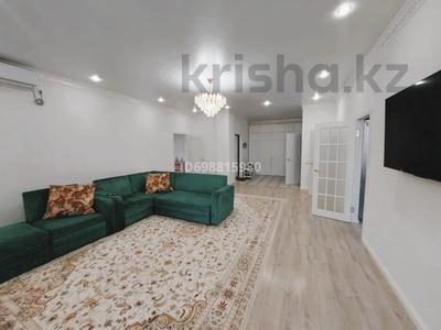 2-комнатная квартира · 86 м² · 8/10 этаж, мкр Сары Арка, Кулманова 35 за 54 млн 〒 в Атырау