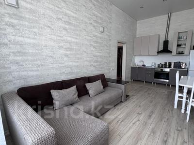 2-бөлмелі пәтер · 50 м² · 1/9 қабат, Камзина 41/1, бағасы: 15 000 ₸ в Павлодаре