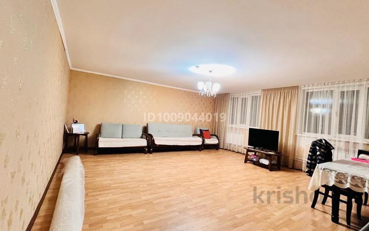 2-бөлмелі пәтер · 84 м² · 3/5 қабат, Машхур Жусупа 90А, бағасы: 23 млн ₸ в Экибастузе — фото 2