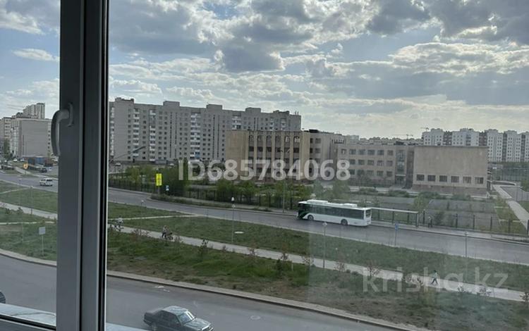 2-комнатная квартира, 63 м², 5/10 этаж, Жургенова 32