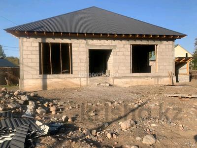 Отдельный дом · 9 комнат · 185 м² · 5 сот., Село Орикти Набережная — ул Речная за 28 млн 〒 в Есик