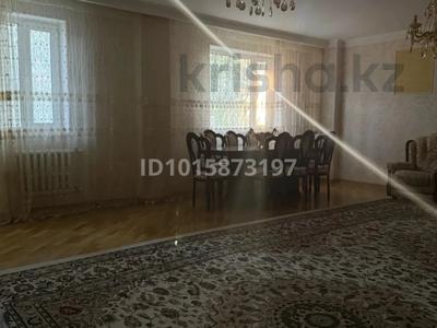 4-комнатная квартира · 150 м² · 2/6 этаж, мкр Болашак, Бокенбай Батыра 129Г за 49.5 млн ₸ в Актобе