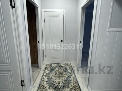 3-бөлмелі пәтер · 70 м² · 2/5 қабат, 14-ш/а. 45 — 14 мкр 45 дом, бағасы: 20 000 ₸ в Актау, 14-й мкр