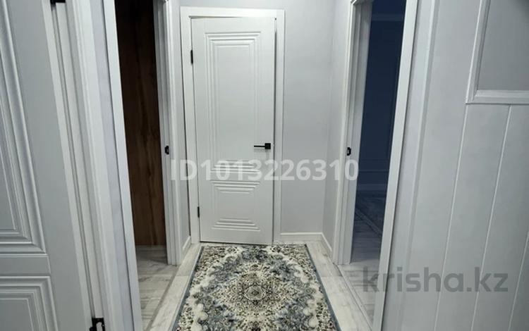 3-бөлмелі пәтер · 70 м² · 2/5 қабат, 14-ш/а. 45 — 14 мкр 45 дом, бағасы: 20 000 ₸ в Актау, 14-й мкр — фото 3