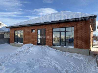 Отдельный дом · 6 комнат · 200 м² · 10 сот., жилой массив Кызылжар 36 за 39 млн 〒 в Актобе