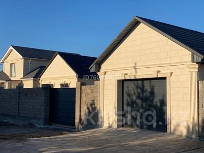 Отдельный дом · 4 комнаты · 216 м² · 10 сот., мкр Юго-Восток, Букетова 22 за 215 млн 〒 в Караганде, Казыбек би р-н