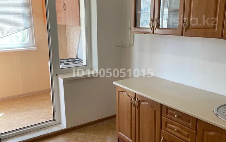 3-комнатная квартира · 71 м² · 4/5 этаж, 27-й мкр 35 за 20 млн 〒 в Актау — фото 2