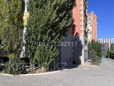 4-комнатная квартира · 140 м² · 1/7 этаж, Просп. Санкибай Батыра 72К К-2 за 65 млн ₸ в Актобе, мкр Авиатор