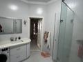 4-комнатная квартира · 140 м² · 1/7 этаж, Просп. Санкибай Батыра 72К К-2 за 65 млн ₸ в Актобе, мкр Авиатор — фото 10