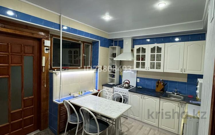 2-бөлмелі пәтер · 63 м² · 4/9 қабат, 6-ш/а. 37, бағасы: 8 000 ₸ в Актау, 6-й мкр — фото 102