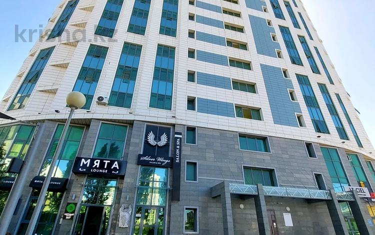 2-бөлмелі пәтер · 59.5 м² · 21/22 қабат, Кабанбай батыра 46, бағасы: 45 млн ₸ в Астане, Есильский р-н — фото 2