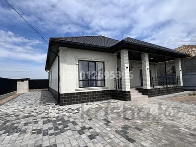 Отдельный дом · 5 комнат · 185 м² · 5.5 сот., Самал за 43.5 млн 〒 в Боралдае (Бурундай), мкр Водник-3