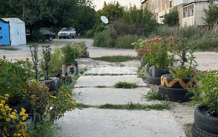 4-комнатная квартира · 80 м² · 2/2 этаж, Квартал А 14А за 22 млн 〒 в Семее — фото 31