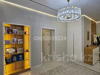 4-комнатная квартира, 105 м², 9/18 этаж, Розыбакиева 237/1 за 120 млн 〒 в Алматы, Бостандыкский р-н