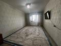 2-бөлмелі пәтер · 56 м² · 3/5 қабат, 4мкр 7, бағасы: 20 млн ₸ в Аксае