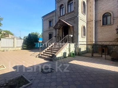 Отдельный дом · 10 комнат · 425 м² · 4.7 сот., ул. Гагарина 31 за 84 млн ₸ в Павлодаре