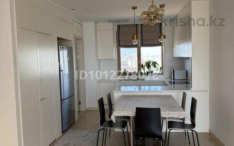 4-комнатная квартира · 148 м² · 10/21 этаж, Просп. Кабанбай батыра 43блокC за 850 000 ₸ в Астане, Нура р-н — фото 2