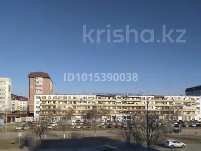 2-комнатная квартира · 45.6 м² · 3/5 этаж, Сатпаева 23 — Бывший ЦОН за 17 млн ₸ в Атырау