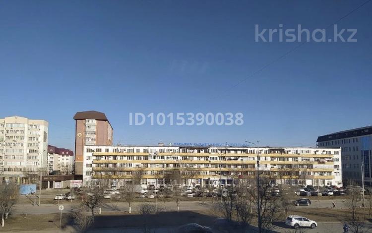 2-комнатная квартира · 45.6 м² · 3/5 этаж, Сатпаева 23 — Бывший ЦОН за 17 млн ₸ в Атырау — фото 12
