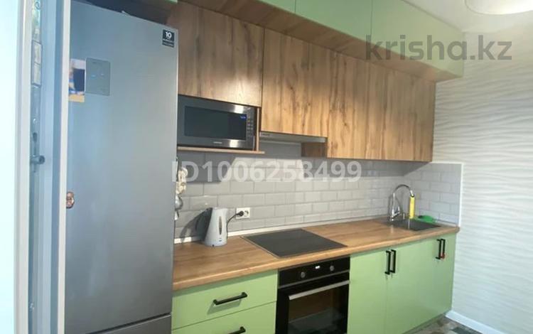 1-бөлмелі пәтер · 45 м² · 5/7 қабат, Атырау ш/а., Буровая 11, бағасы: 260 000 ₸ в Алматы, Медеуский р-н — фото 2