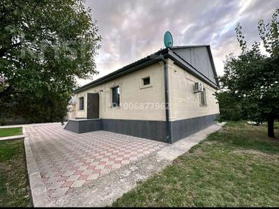 Отдельный дом · 4 комнаты · 125 м² · 10 сот., мкр Коккайнар — Возле мечети за 85 млн 〒 в Алматы, Алатауский р-н