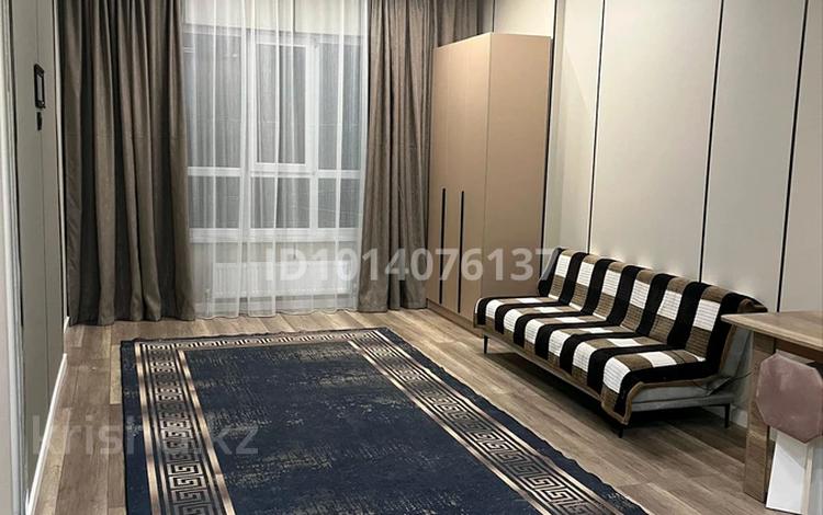 1-комнатная квартира · 35 м² · 3/12 этаж, мкр Дарабоз за 200 000 ₸ в Алматы, Алатауский р-н — фото 2