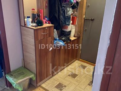 2-комнатная квартира · 52 м² · 5/5 этаж, 16-й микрорайон, 16-й микрорайон 32 — Остановка «Восток» за 17.5 млн 〒 в Шымкенте, Аль-Фарабийский р-н