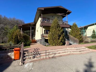 Дом · 6 комнат · 550 м², мкр Тау Самал, Тургенский 5/1 за 150 000 〒 в Алматы, Медеуский р-н