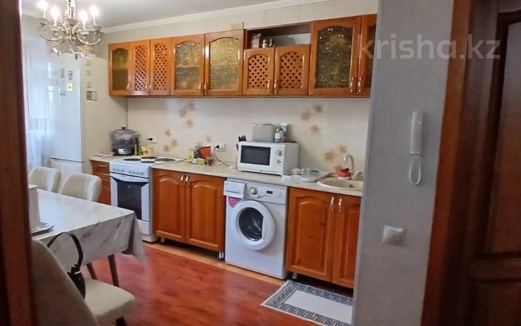 4-комнатная квартира · 82 м² · 6/9 этаж, Сатпаева 14 за 39.9 млн ₸ в Усть-Каменогорске — фото 3