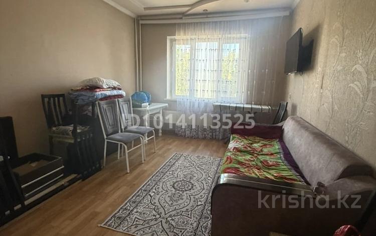 1-комнатная квартира · 35 м² · 4/5 этаж, мкр Аса 29 за 10 млн ₸ в Таразе — фото 2