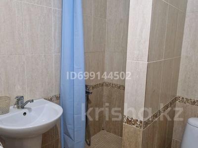 2-комнатная квартира · 42.9 м² · 2/5 этаж, мкр Центральный, Махамбета 87б — Возле заправки казахойл за 15 млн 〒 в Атырау