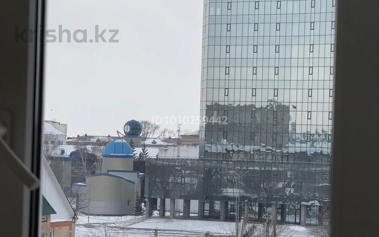 3-комнатная квартира · 63 м² · 5/6 этаж, советская 53 за 35 млн ₸ в Петропавловске — фото 2