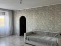 2-бөлмелі пәтер · 50 м² · 5/5 қабат, Назарбаева 1, бағасы: 200 000 ₸ в Усть-Каменогорске, Ульбинский — фото 3