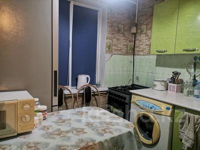 1-комнатная квартира, 34 м², 1/5 этаж помесячно, Титова 49 — Возле областной больницы за 180 000 〒 в 